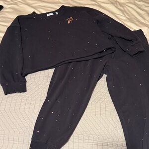 Peloton Black Sweatshirt and Sweatpants with Gold Logo